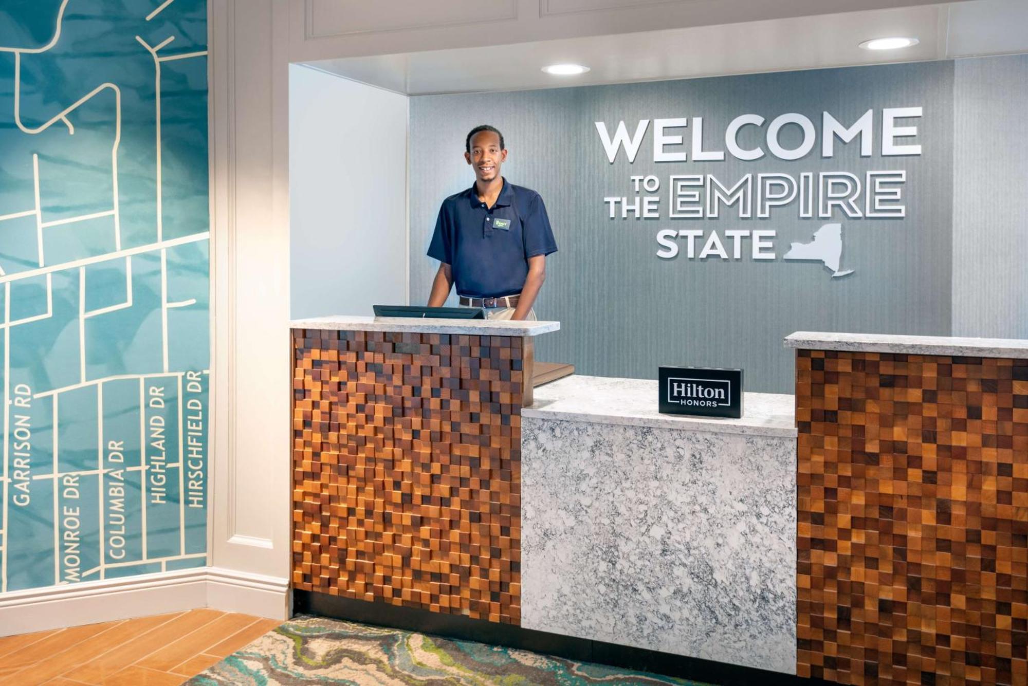 Hampton Inn Buffalo-Уильямсвилл Экстерьер фото